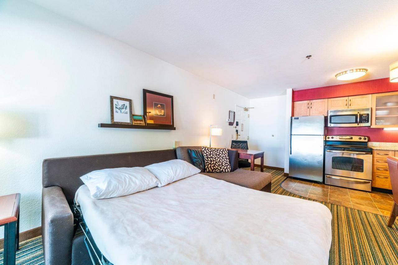 Metro Phx Downstairs Studio Sleeps 4 Ada Accessible フェニックス エクステリア 写真